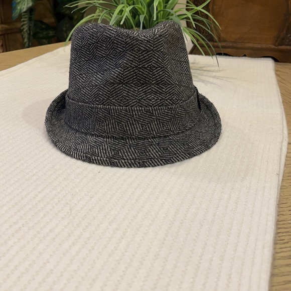 Robington & Mott New York Hat - Picture 11 of 15